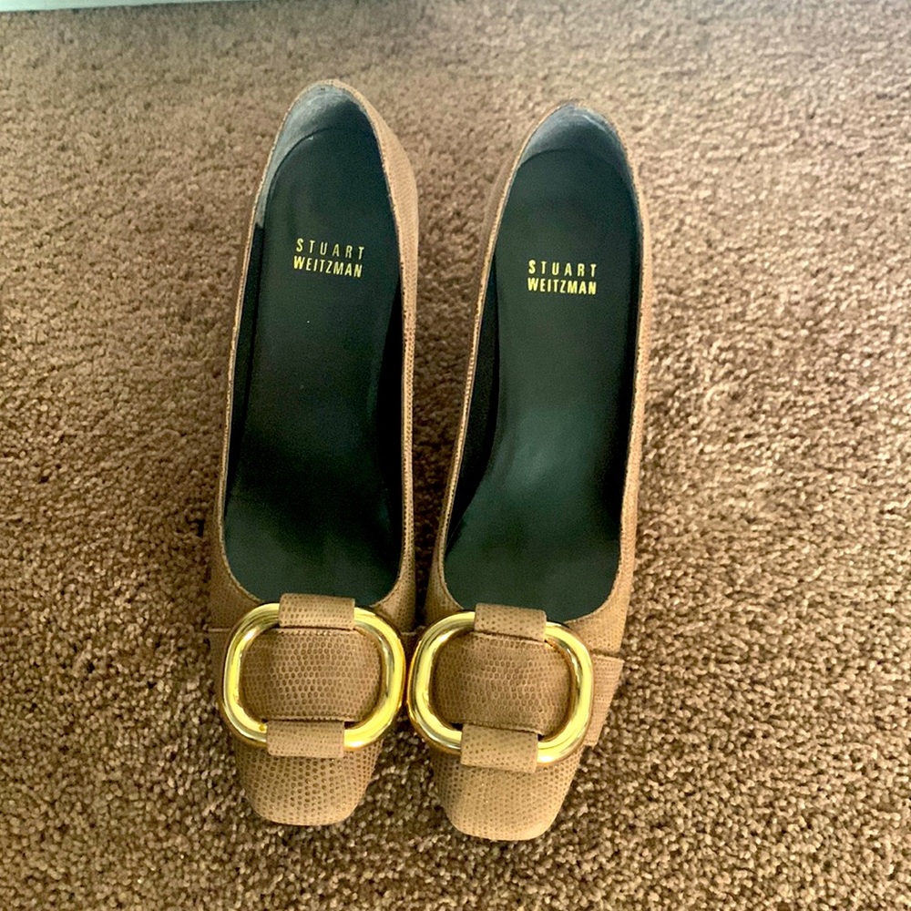 Stuart Weitzman Size 6 1/2 Like New Only Use A Co… - image 1